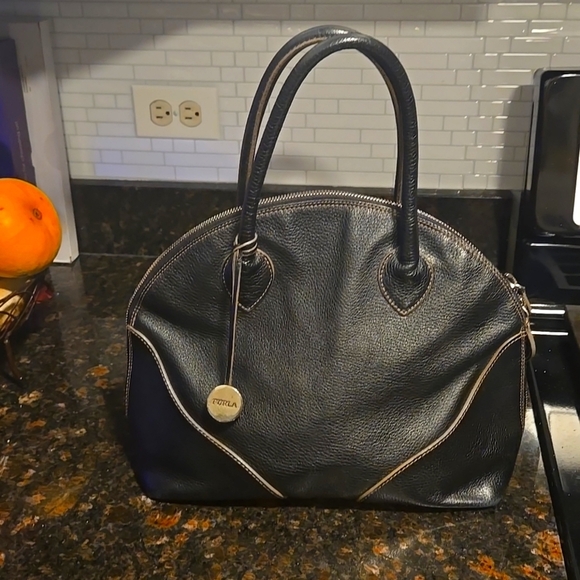 Hide YOUR FLASK  Furla Satchel EUC Furla Name embossed on Silver Hardware. - Picture 1 of 8